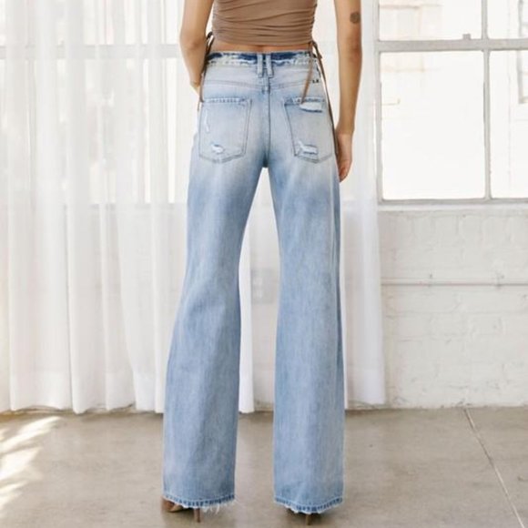 Friday Night Fling Ultra High Rise 90s Flare Jeans - Picture 5 of 6